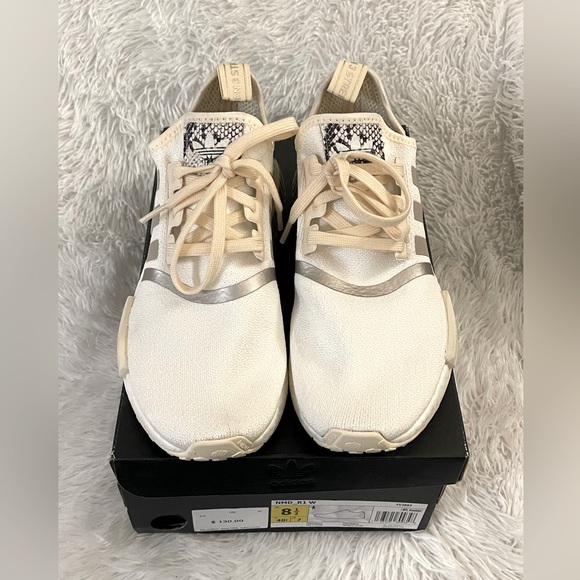 ADIDAS womens nmd r1 snakekin - Picture 4 of 8
